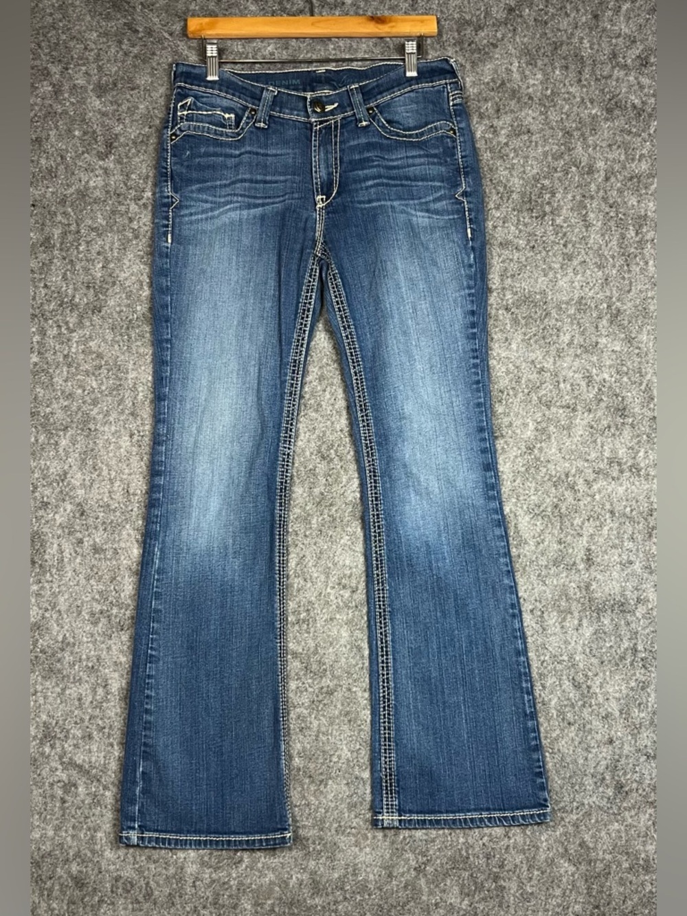 Ariat Jeans Bootcut Medium Wash Blue Denim Stretch Womens Sz 30x32 Jeans Pockets